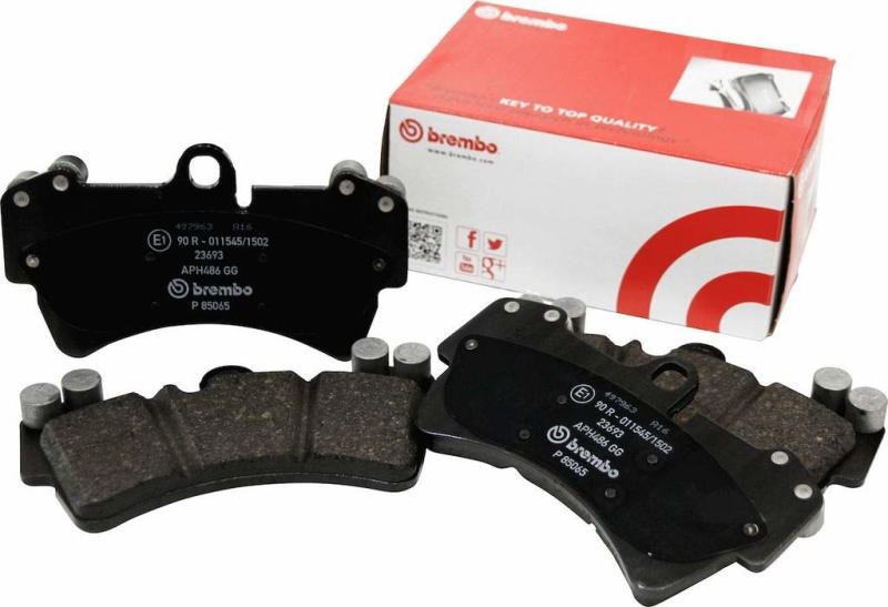 Brembo 00-05 Toyota Celica/05-06 Corolla/03-08 Matrix Rear Premium NAO Ceramic OE Equivalent Pad